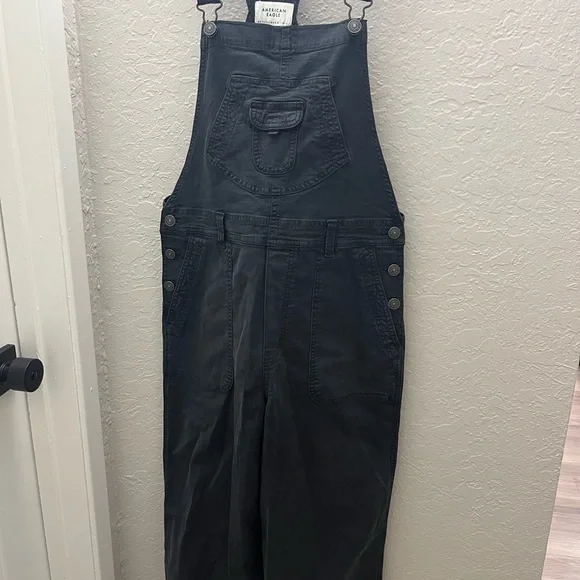 American Eagle Outfitters Black Denim Overalls - Picture 2 of 10